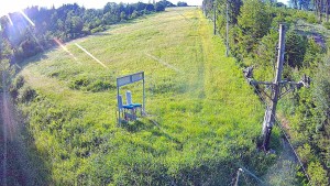 Skiareál Troják - Kamera u nástupu na vlek svah A - 9.6.2026 v 06:50 Skiareál Troják - Kamera u nástupu na vlek svah A - 9.6.2026 v 06:50