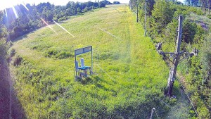 Skiareál Troják - Kamera u nástupu na vlek svah A - 9.6.2026 v 07:05 Skiareál Troják - Kamera u nástupu na vlek svah A - 9.6.2026 v 07:05