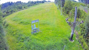 Skiareál Troják - Kamera u nástupu na vlek svah A - 9.6.2026 v 07:50 Skiareál Troják - Kamera u nástupu na vlek svah A - 9.6.2026 v 07:50