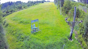 Skiareál Troják - Kamera u nástupu na vlek svah A - 9.6.2026 v 08:15 Skiareál Troják - Kamera u nástupu na vlek svah A - 9.6.2026 v 08:15