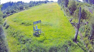 Skiareál Troják - Kamera u nástupu na vlek svah A - 9.6.2026 v 09:05 Skiareál Troják - Kamera u nástupu na vlek svah A - 9.6.2026 v 09:05