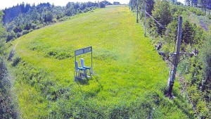 Skiareál Troják - Kamera u nástupu na vlek svah A - 9.6.2026 v 09:10 Skiareál Troják - Kamera u nástupu na vlek svah A - 9.6.2026 v 09:10