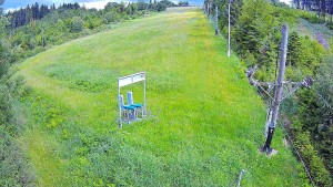 Skiareál Troják - Kamera u nástupu na vlek svah A - 11.6.2026 v 16:00 Skiareál Troják - Kamera u nástupu na vlek svah A - 11.6.2026 v 16:00