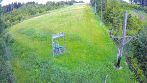 Skiareál Troják - Kamera u nástupu na vlek svah A - 11.6.2026 v 18:30 Skiareál Troják - Kamera u nástupu na vlek svah A - 11.6.2026 v 18:30
