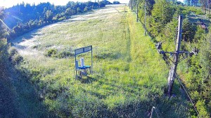 Skiareál Troják - Kamera u nástupu na vlek svah A - 12.6.2026 v 06:20 Skiareál Troják - Kamera u nástupu na vlek svah A - 12.6.2026 v 06:20