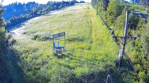 Skiareál Troják - Kamera u nástupu na vlek svah A - 12.6.2026 v 06:30 Skiareál Troják - Kamera u nástupu na vlek svah A - 12.6.2026 v 06:30