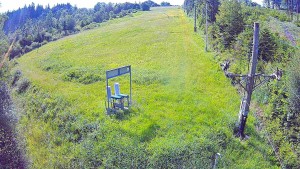Skiareál Troják - Kamera u nástupu na vlek svah A - 12.6.2026 v 08:35 Skiareál Troják - Kamera u nástupu na vlek svah A - 12.6.2026 v 08:35