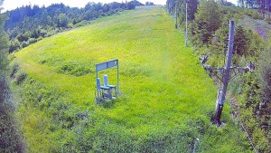 Skiareál Troják - Kamera u nástupu na vlek svah A - 12.6.2026 v 09:00 Skiareál Troják - Kamera u nástupu na vlek svah A - 12.6.2026 v 09:00