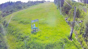 Skiareál Troják - Kamera u nástupu na vlek svah A - 12.6.2026 v 09:35 Skiareál Troják - Kamera u nástupu na vlek svah A - 12.6.2026 v 09:35