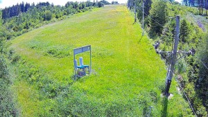 Skiareál Troják - Kamera u nástupu na vlek svah A - 12.6.2026 v 11:40 Skiareál Troják - Kamera u nástupu na vlek svah A - 12.6.2026 v 11:40