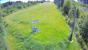Skiareál Troják - Kamera u nástupu na vlek svah A - 12.6.2026 v 12:15 Skiareál Troják - Kamera u nástupu na vlek svah A - 12.6.2026 v 12:15