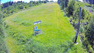 Skiareál Troják - Kamera u nástupu na vlek svah A - 12.6.2026 v 12:50 Skiareál Troják - Kamera u nástupu na vlek svah A - 12.6.2026 v 12:50