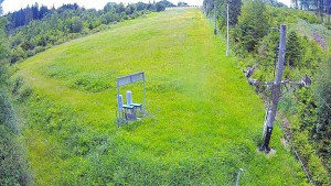 Skiareál Troják - Kamera u nástupu na vlek svah A - 12.6.2026 v 13:20 Skiareál Troják - Kamera u nástupu na vlek svah A - 12.6.2026 v 13:20