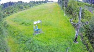 Skiareál Troják - Kamera u nástupu na vlek svah A - 12.6.2026 v 15:45 Skiareál Troják - Kamera u nástupu na vlek svah A - 12.6.2026 v 15:45