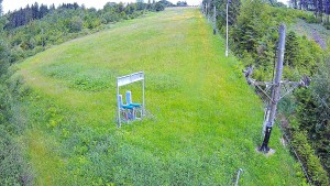 Skiareál Troják - Kamera u nástupu na vlek svah A - 12.6.2026 v 17:05 Skiareál Troják - Kamera u nástupu na vlek svah A - 12.6.2026 v 17:05