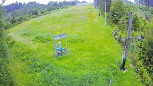 Skiareál Troják - Kamera u nástupu na vlek svah A - 13.6.2026 v 05:35 Skiareál Troják - Kamera u nástupu na vlek svah A - 13.6.2026 v 05:35