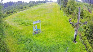 Skiareál Troják - Kamera u nástupu na vlek svah A - 13.6.2026 v 05:45 Skiareál Troják - Kamera u nástupu na vlek svah A - 13.6.2026 v 05:45