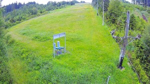 Skiareál Troják - Kamera u nástupu na vlek svah A - 13.6.2026 v 08:40 Skiareál Troják - Kamera u nástupu na vlek svah A - 13.6.2026 v 08:40