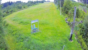Skiareál Troják - Kamera u nástupu na vlek svah A - 13.6.2026 v 09:35 Skiareál Troják - Kamera u nástupu na vlek svah A - 13.6.2026 v 09:35