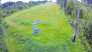 Skiareál Troják - Kamera u nástupu na vlek svah A - 13.6.2026 v 10:05 Skiareál Troják - Kamera u nástupu na vlek svah A - 13.6.2026 v 10:05