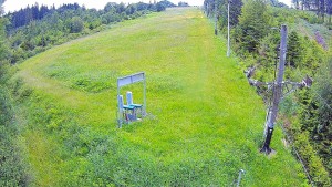Skiareál Troják - Kamera u nástupu na vlek svah A - 13.6.2026 v 11:10 Skiareál Troják - Kamera u nástupu na vlek svah A - 13.6.2026 v 11:10