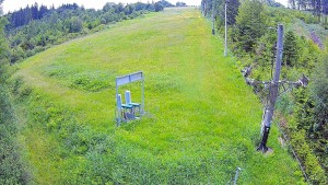 Skiareál Troják - Kamera u nástupu na vlek svah A - 13.6.2026 v 11:15 Skiareál Troják - Kamera u nástupu na vlek svah A - 13.6.2026 v 11:15