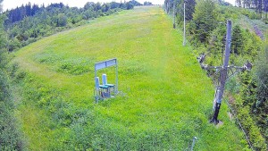 Skiareál Troják - Kamera u nástupu na vlek svah A - 13.6.2026 v 11:20 Skiareál Troják - Kamera u nástupu na vlek svah A - 13.6.2026 v 11:20