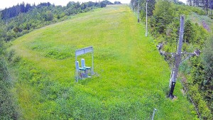Skiareál Troják - Kamera u nástupu na vlek svah A - 13.6.2026 v 12:15 Skiareál Troják - Kamera u nástupu na vlek svah A - 13.6.2026 v 12:15