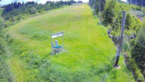 Skiareál Troják - Kamera u nástupu na vlek svah A - 13.6.2026 v 13:15 Skiareál Troják - Kamera u nástupu na vlek svah A - 13.6.2026 v 13:15