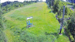 Skiareál Troják - Kamera u nástupu na vlek svah A - 13.6.2026 v 13:50 Skiareál Troják - Kamera u nástupu na vlek svah A - 13.6.2026 v 13:50