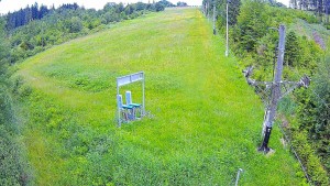 Skiareál Troják - Kamera u nástupu na vlek svah A - 13.6.2026 v 14:15 Skiareál Troják - Kamera u nástupu na vlek svah A - 13.6.2026 v 14:15