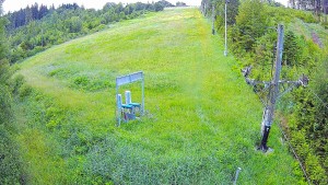 Skiareál Troják - Kamera u nástupu na vlek svah A - 16.6.2026 v 05:20 Skiareál Troják - Kamera u nástupu na vlek svah A - 16.6.2026 v 05:20