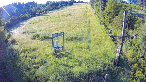 Skiareál Troják - Kamera u nástupu na vlek svah A - 16.6.2026 v 06:35 Skiareál Troják - Kamera u nástupu na vlek svah A - 16.6.2026 v 06:35