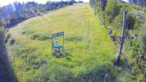 Skiareál Troják - Kamera u nástupu na vlek svah A - 16.6.2026 v 07:15 Skiareál Troják - Kamera u nástupu na vlek svah A - 16.6.2026 v 07:15