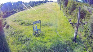 Skiareál Troják - Kamera u nástupu na vlek svah A - 16.6.2026 v 07:30 Skiareál Troják - Kamera u nástupu na vlek svah A - 16.6.2026 v 07:30