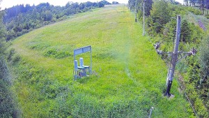 Skiareál Troják - Kamera u nástupu na vlek svah A - 16.6.2026 v 08:00 Skiareál Troják - Kamera u nástupu na vlek svah A - 16.6.2026 v 08:00