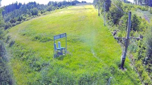 Skiareál Troják - Kamera u nástupu na vlek svah A - 16.6.2026 v 09:35 Skiareál Troják - Kamera u nástupu na vlek svah A - 16.6.2026 v 09:35