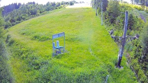 Skiareál Troják - Kamera u nástupu na vlek svah A - 16.6.2026 v 09:55 Skiareál Troják - Kamera u nástupu na vlek svah A - 16.6.2026 v 09:55