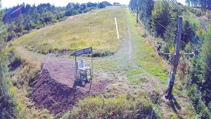 Skiareál Troják - Kamera u nástupu na vlek svah A - 24.8.2026 v 09:55 Skiareál Troják - Kamera u nástupu na vlek svah A - 24.8.2026 v 09:55
