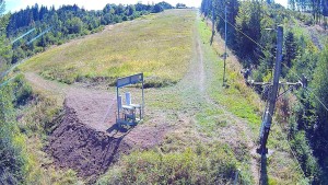 Skiareál Troják - Kamera u nástupu na vlek svah A - 24.8.2026 v 10:55 Skiareál Troják - Kamera u nástupu na vlek svah A - 24.8.2026 v 10:55