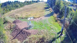 Camera at the lift boarding area, slope A