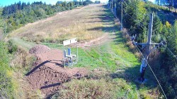 Camera at the lift boarding area, slope A