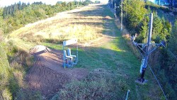 Camera at the lift boarding area, slope A