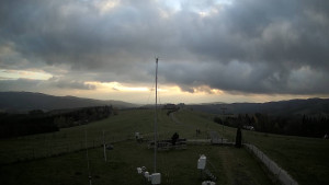 Skiareál Troják - Troják, Maruška - meteo stanice - 15.11.2024 v 15:30 Skiareál Troják - Troják, Maruška - meteo stanice - 15.11.2024 v 15:30