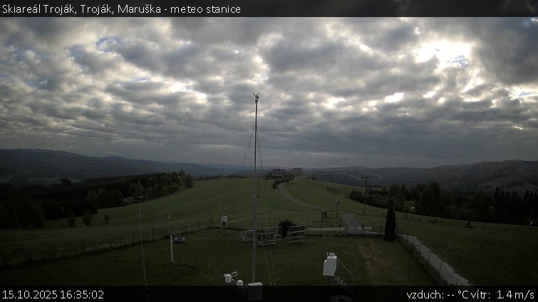 Skiareál Troják - Troják, Maruška - meteo stanice - 15.10.2025 v 16:35 Skiareál Troják - Troják, Maruška - meteo stanice - 15.10.2025 v 16:35