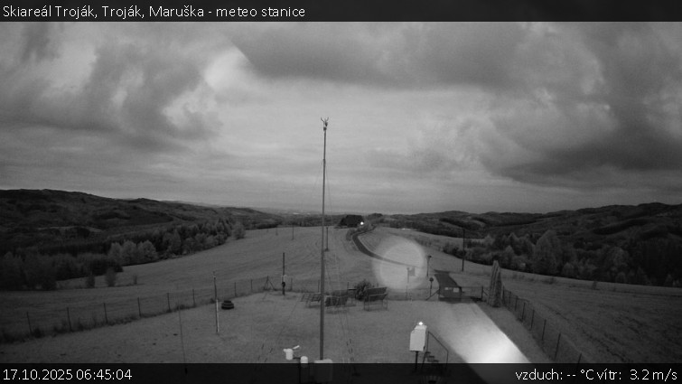 Skiareál Troják - Troják, Maruška - meteo stanice - 17.10.2025 v 06:45 Skiareál Troják - Troják, Maruška - meteo stanice - 17.10.2025 v 06:45