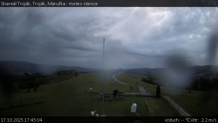 Skiareál Troják - Troják, Maruška - meteo stanice - 17.10.2025 v 17:45 Skiareál Troják - Troják, Maruška - meteo stanice - 17.10.2025 v 17:45