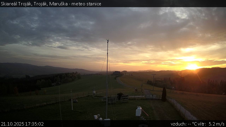 Skiareál Troják - Troják, Maruška - meteo stanice - 21.10.2025 v 17:35 Skiareál Troják - Troják, Maruška - meteo stanice - 21.10.2025 v 17:35
