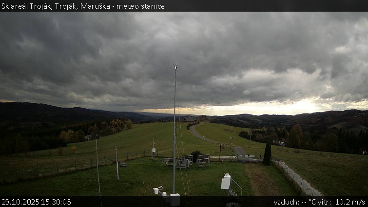 Skiareál Troják - Troják, Maruška - meteo stanice - 23.10.2025 v 15:30 Skiareál Troják - Troják, Maruška - meteo stanice - 23.10.2025 v 15:30