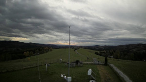 Skiareál Troják - Troják, Maruška - meteo stanice - 25.10.2025 v 16:05 Skiareál Troják - Troják, Maruška - meteo stanice - 25.10.2025 v 16:05